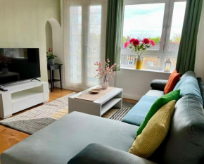 2 Bedroom Flat Bermondsey Tower Bridge